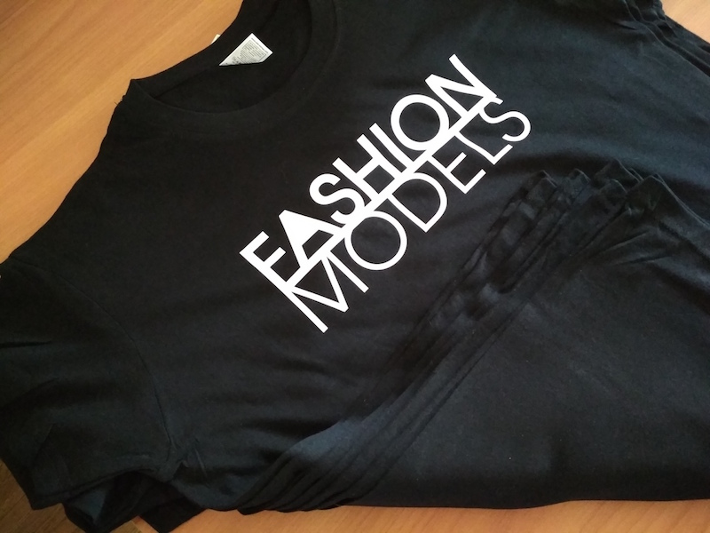 Черные майки с логотипом