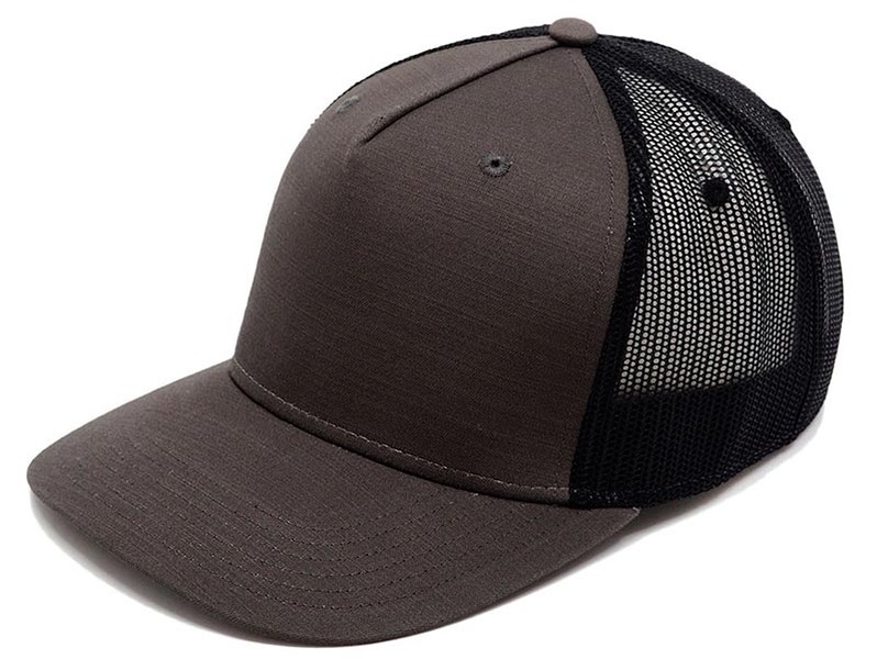 Кепка бейсболка тракер серая/черная